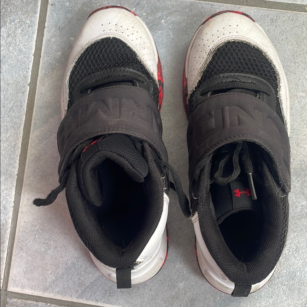 Under Armour Black and Red Sneakers with Velcro Strap